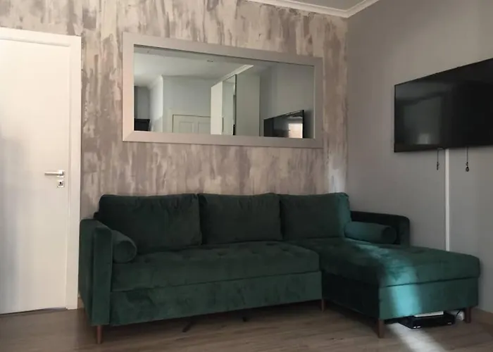 Cosy Holiday Apartment In Lagos